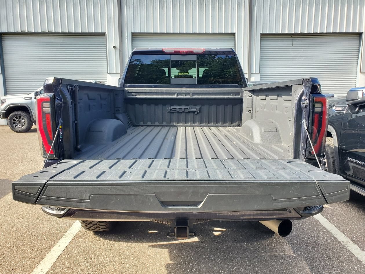 2024 GMC Sierra 2500 HD AT4