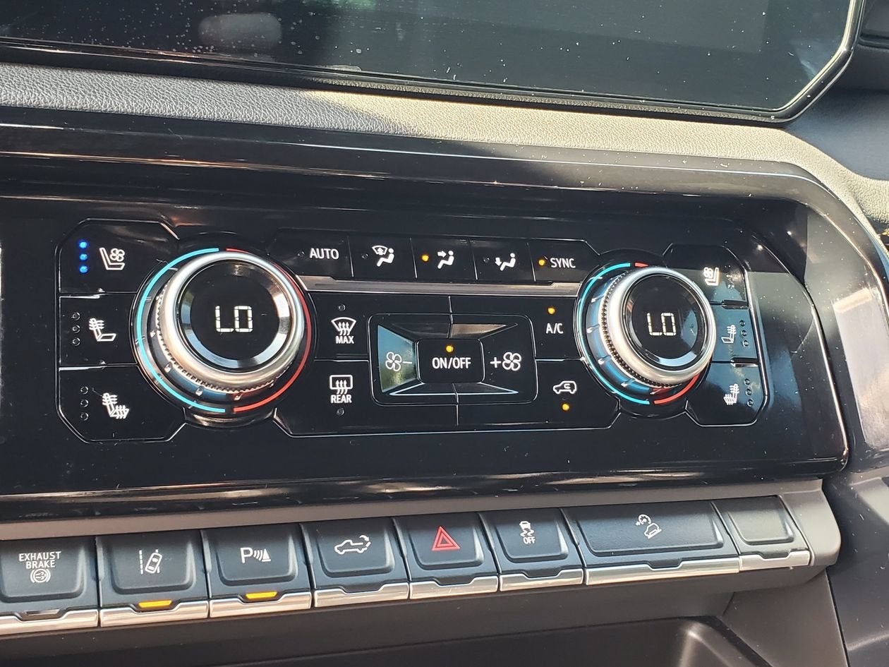 2024 GMC Sierra 2500 HD AT4