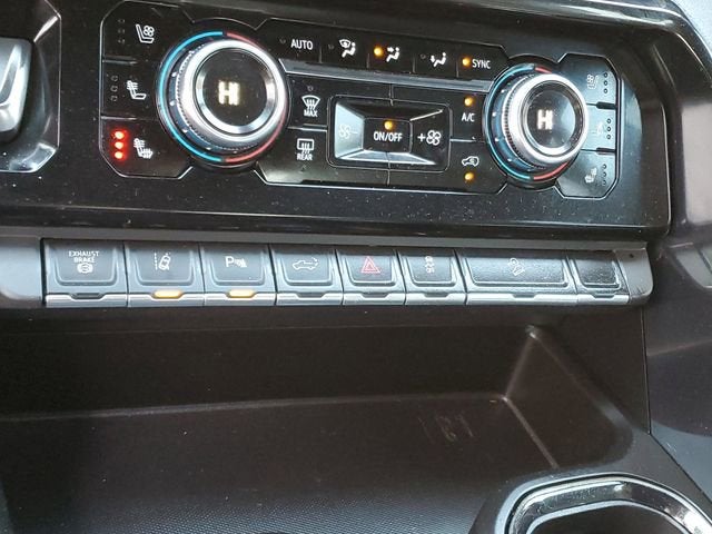 2024 GMC Sierra 3500 HD AT4