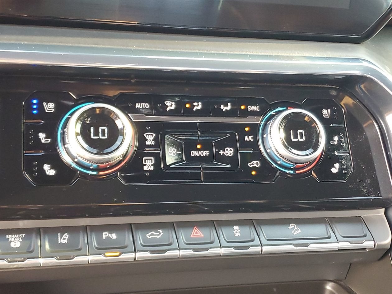 2024 GMC Sierra 3500 HD Denali Ultimate