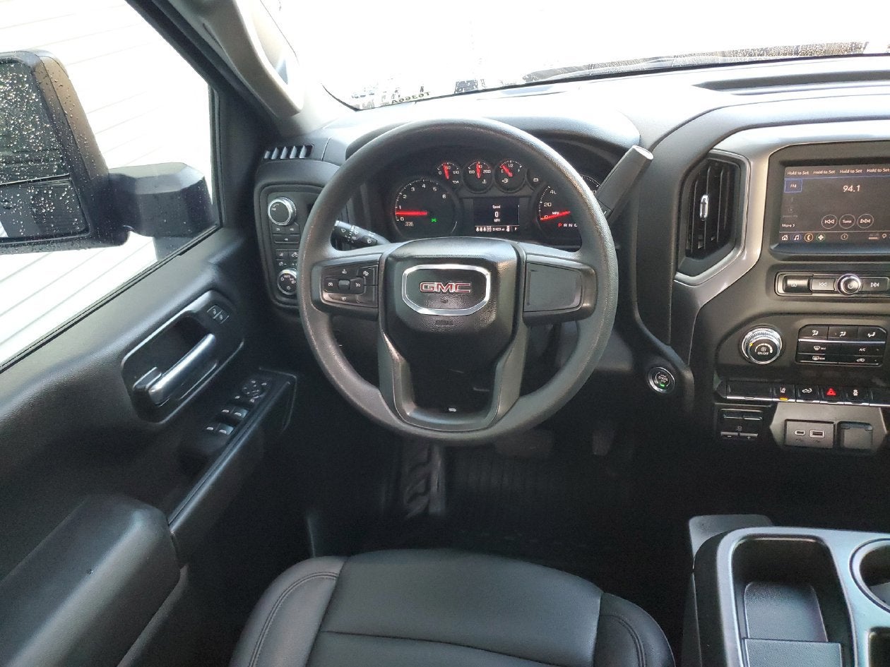 2025 GMC Sierra 2500 HD Pro