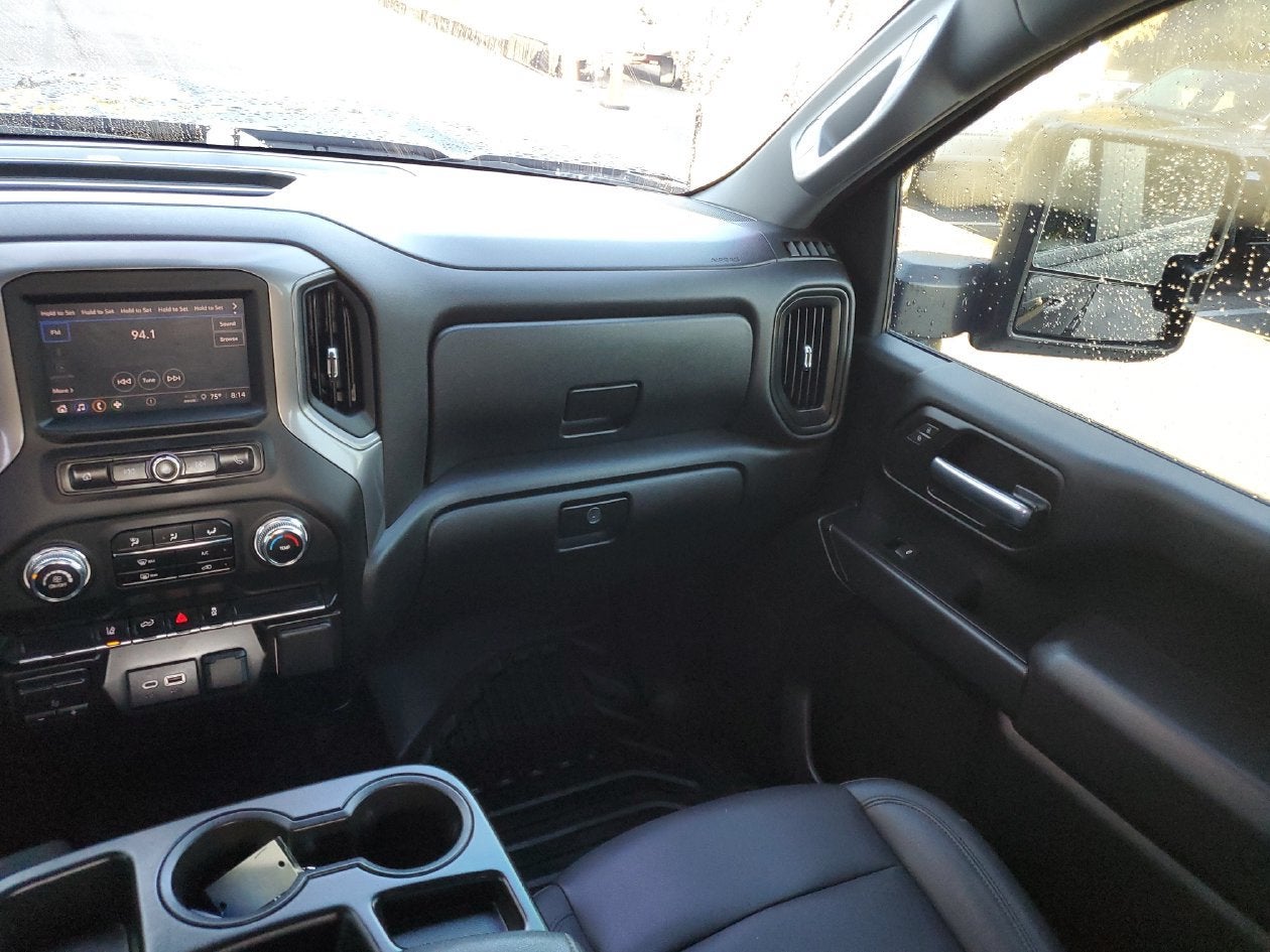 2025 GMC Sierra 2500 HD Pro