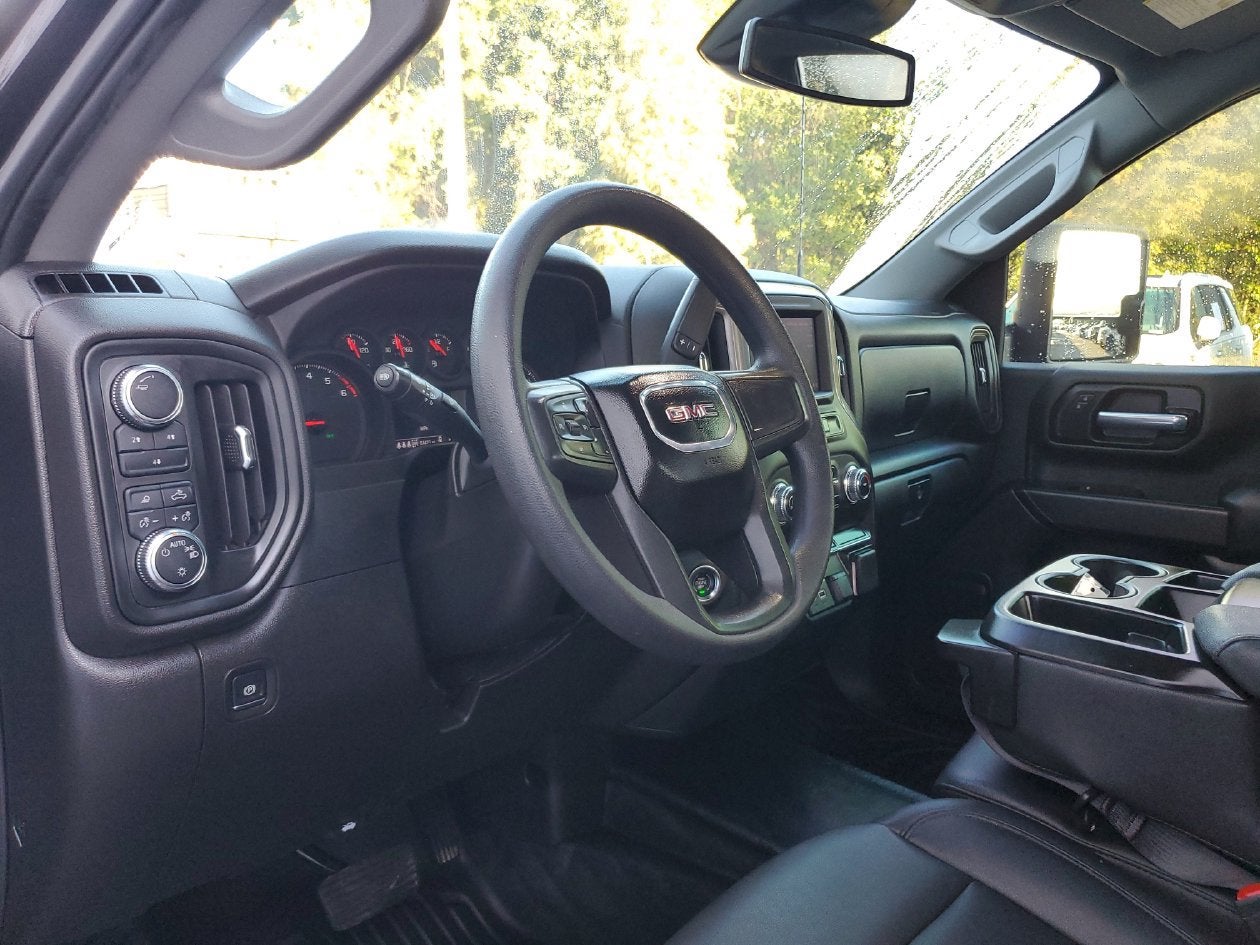 2025 GMC Sierra 2500 HD Pro