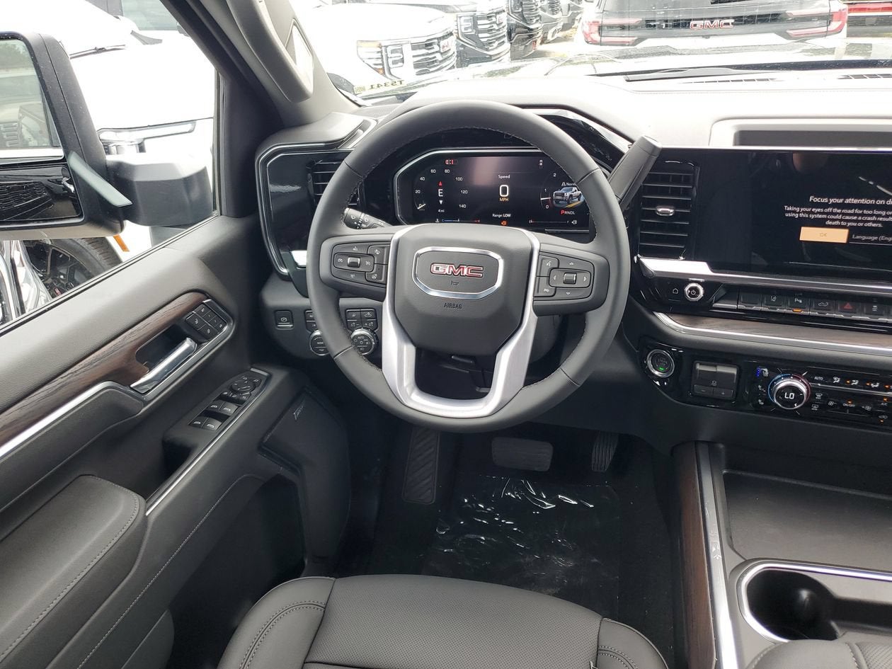 2026 GMC Sierra 2500 HD SLT