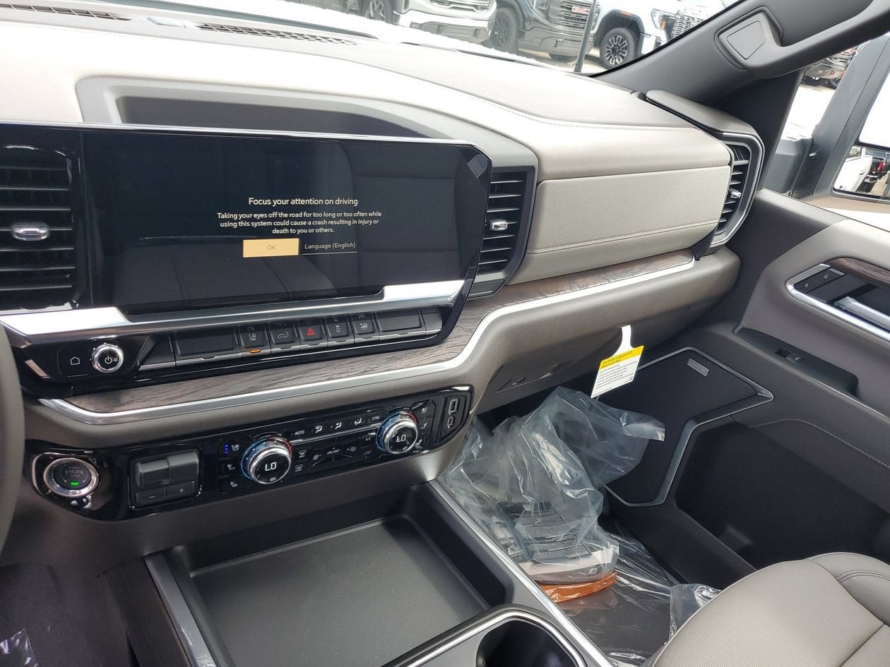 2026 GMC Sierra 2500 HD SLT