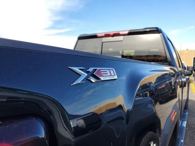 2025 GMC Sierra 2500 HD SLT