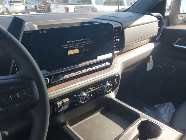 2025 GMC Sierra 2500 HD SLT