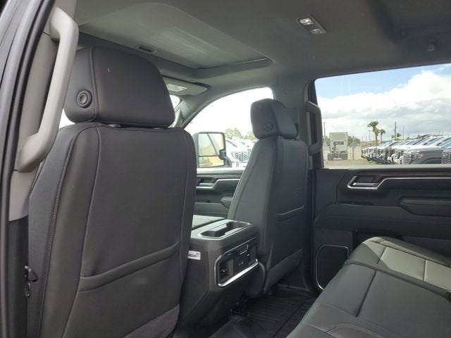 2025 GMC Sierra 2500 HD SLT