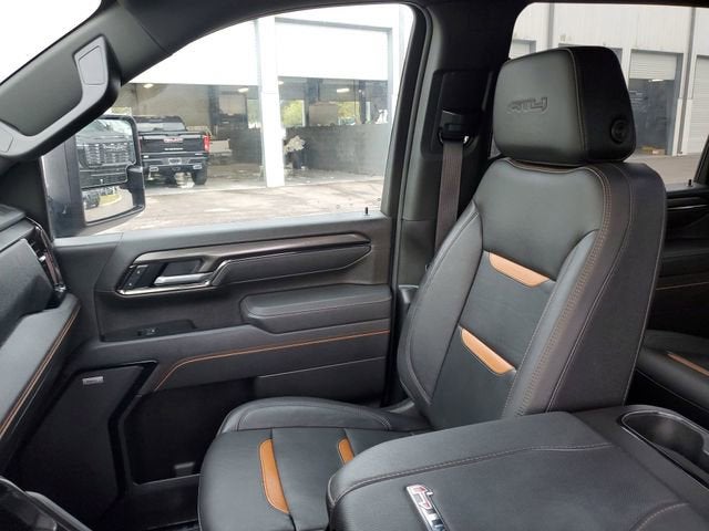 2025 GMC Sierra 2500 HD AT4