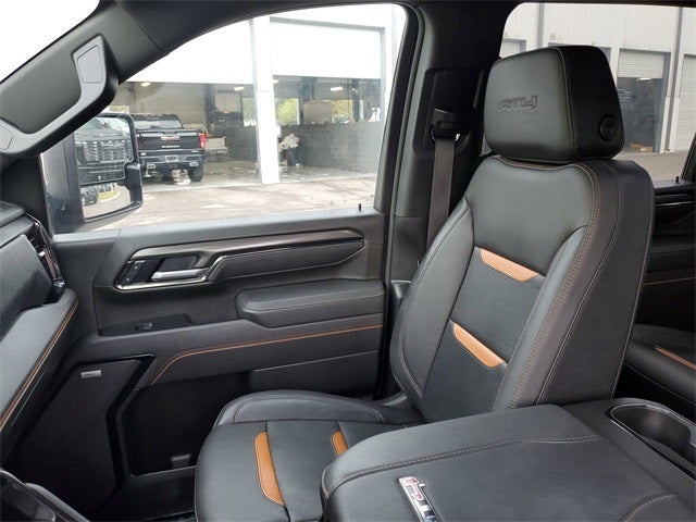 2025 GMC Sierra 2500 HD AT4