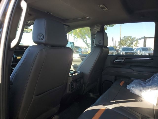 2025 GMC Sierra 2500 HD AT4