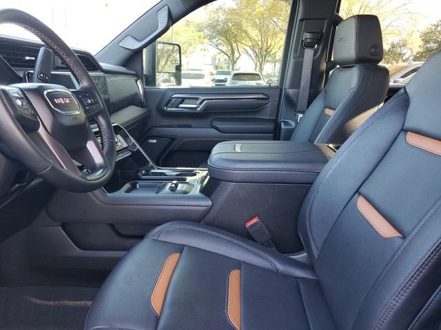 2025 GMC Sierra 2500 HD AT4