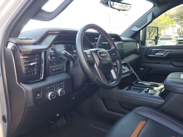 2025 GMC Sierra 2500 HD AT4