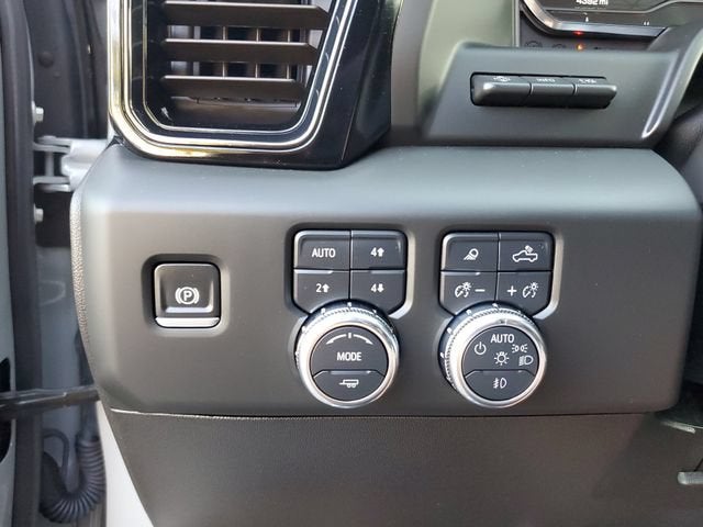 2025 GMC Sierra 2500 HD AT4