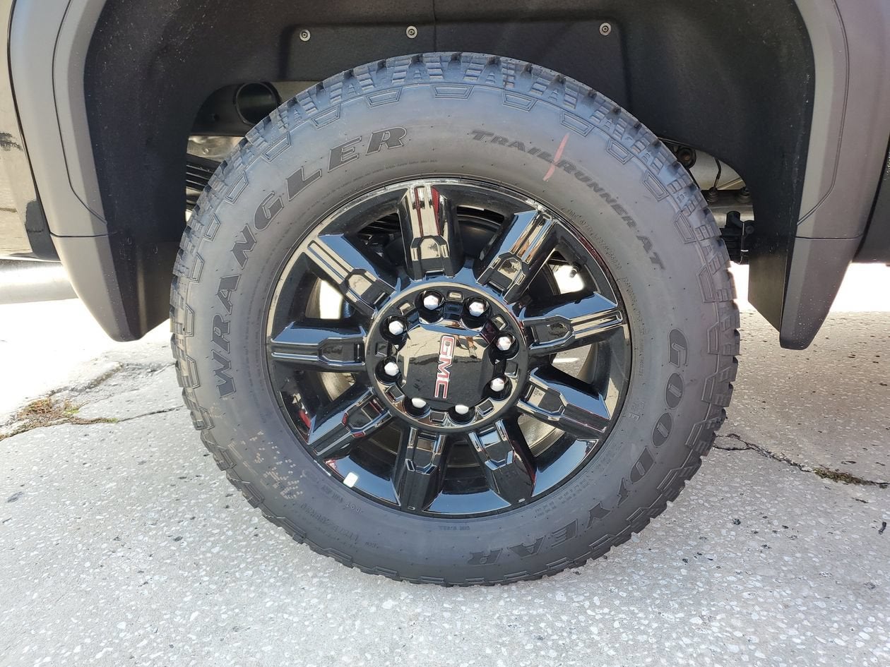 2026 GMC Sierra 2500 HD AT4