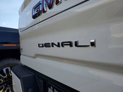 2026 GMC Sierra 2500 HD Denali