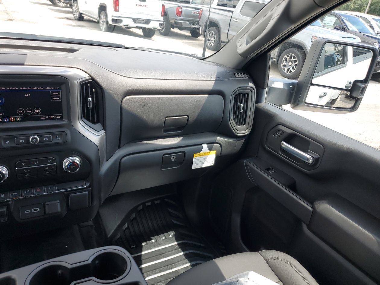 2026 GMC Sierra 3500 HD Pro DRW