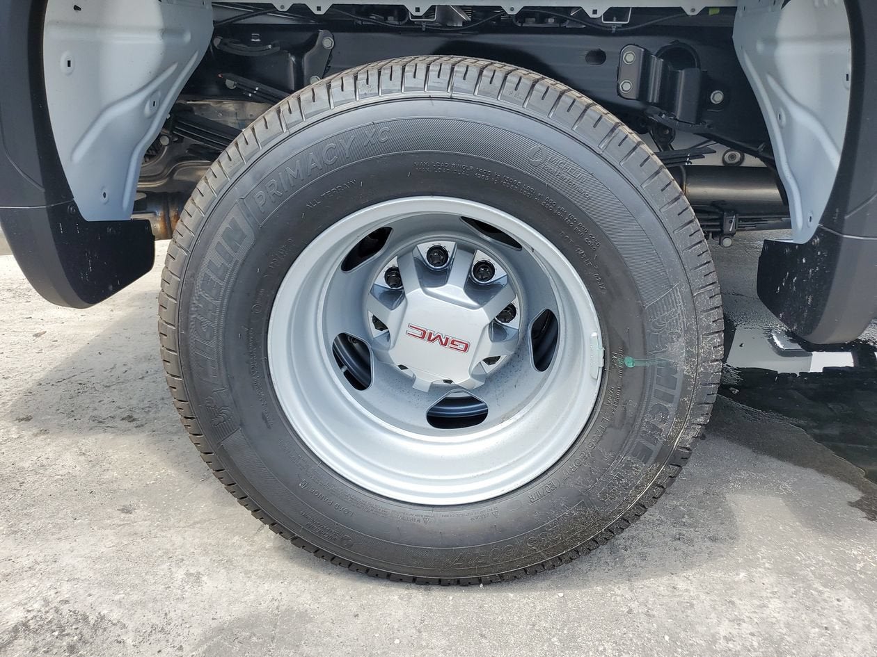 2026 GMC Sierra 3500 HD Pro DRW