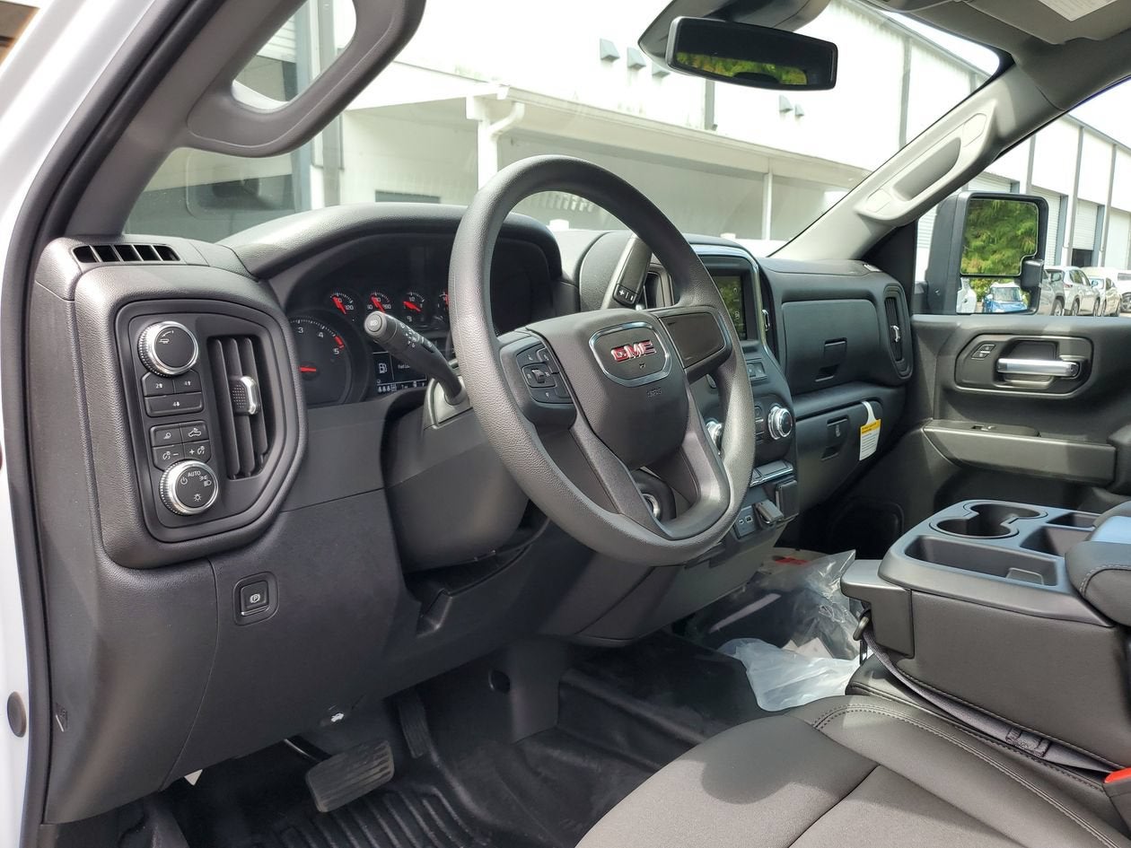 2026 GMC Sierra 3500 HD Pro DRW