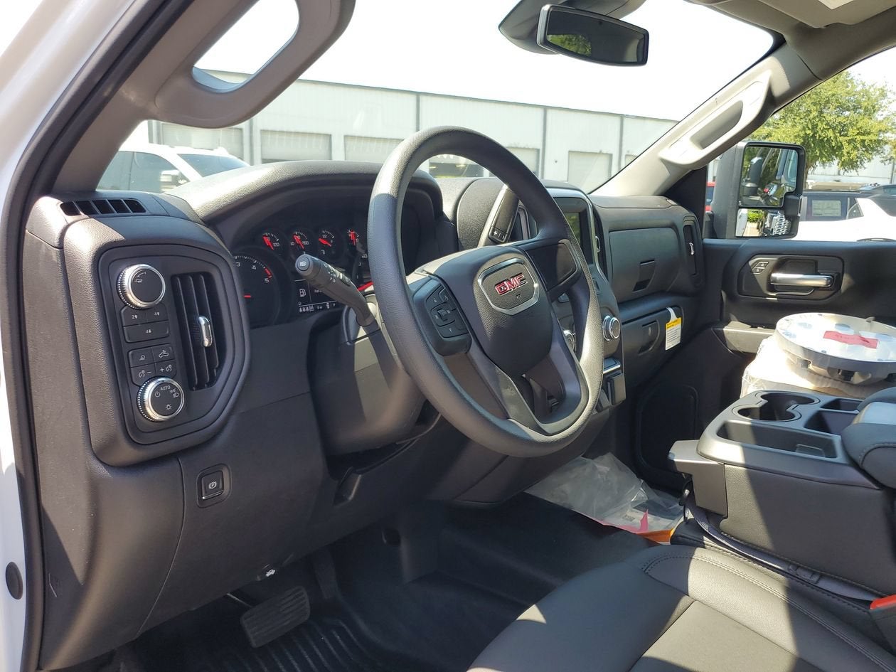 2026 GMC Sierra 3500 HD Pro DRW