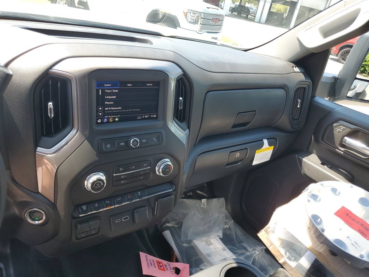 2026 GMC Sierra 3500 HD Pro DRW
