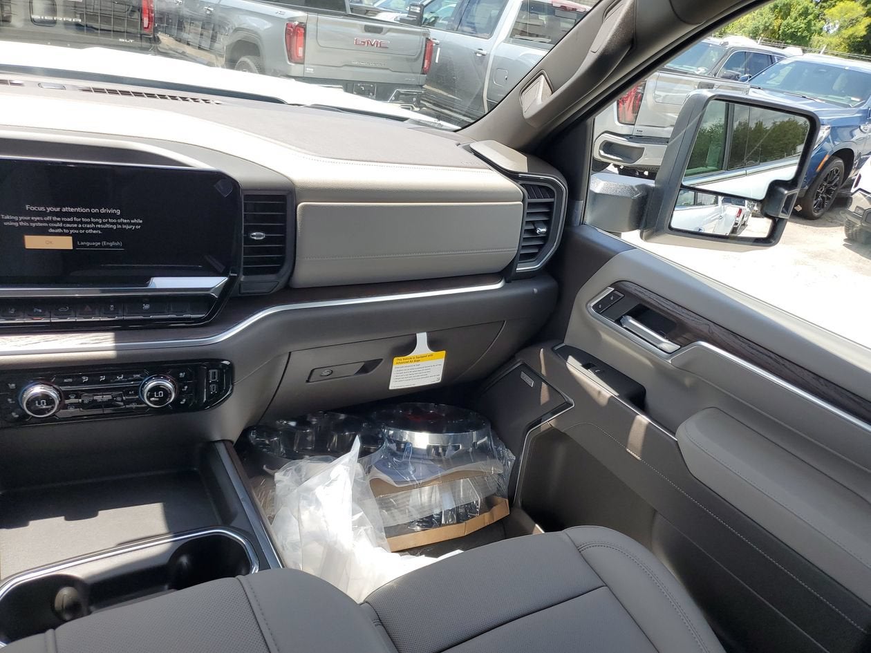2026 GMC Sierra 3500 HD SLT DRW