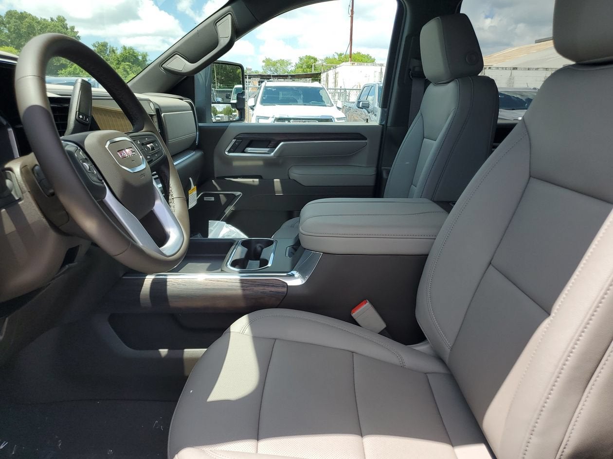 2026 GMC Sierra 3500 HD SLT DRW