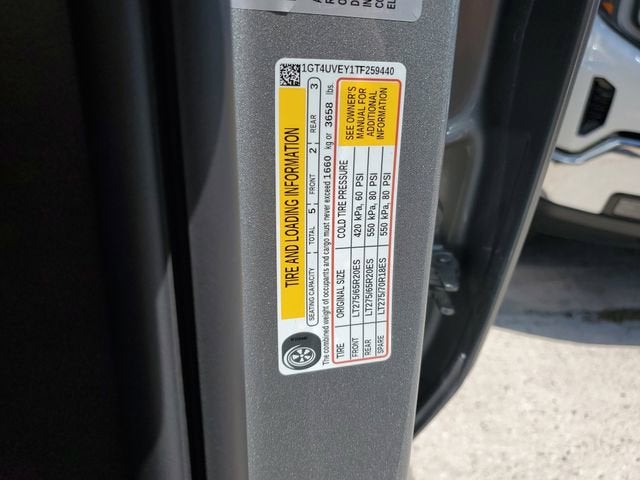 2026 GMC Sierra 3500 HD AT4