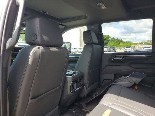 2026 GMC Sierra 3500HD AT4 - Photo 11