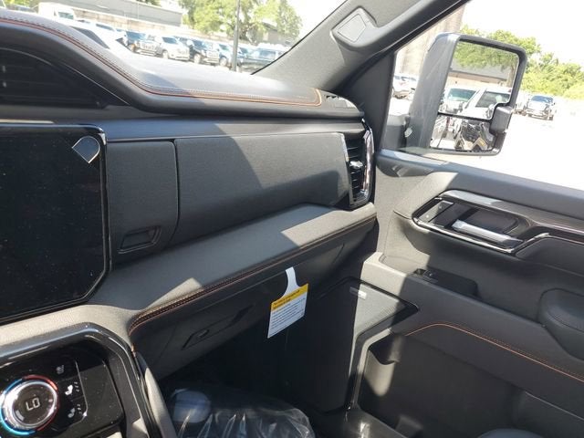 2026 GMC Sierra 3500HD AT4 - Photo 27