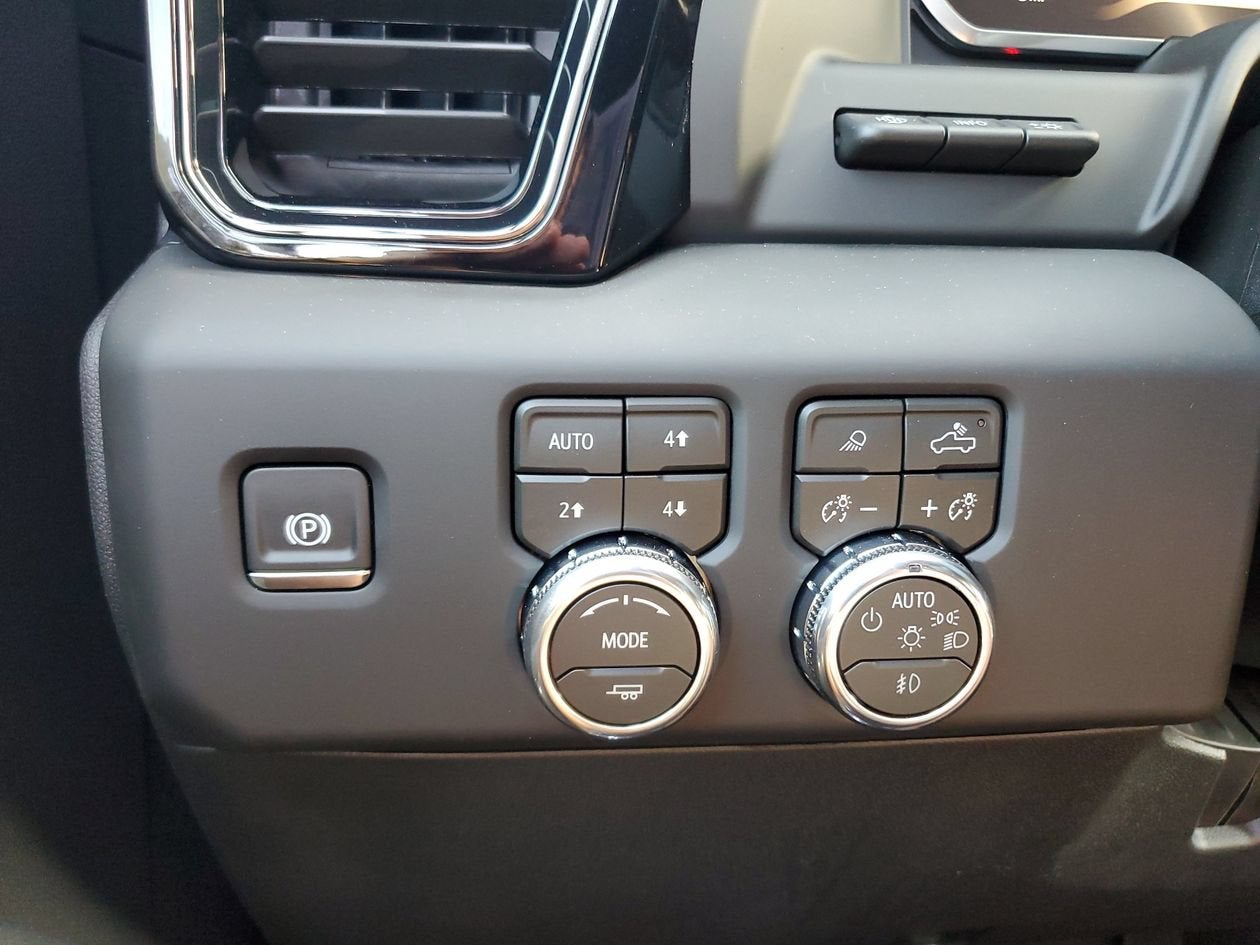 2026 GMC Sierra 3500 HD AT4
