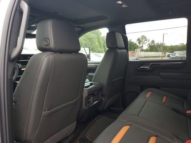 2026 GMC Sierra 3500HD AT4 - Photo 11