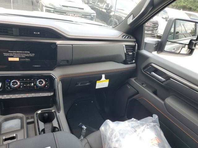 2026 GMC Sierra 3500HD AT4 - Photo 16