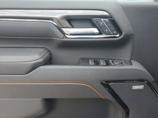 2026 GMC Sierra 3500HD AT4 - Photo 18