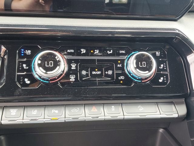2026 GMC Sierra 3500HD AT4 - Photo 24