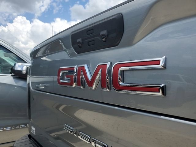 2026 GMC Sierra 3500HD AT4 - Photo 7