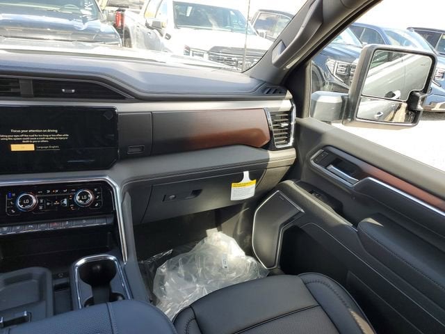 2026 GMC Sierra 3500HD Denali - Photo 16