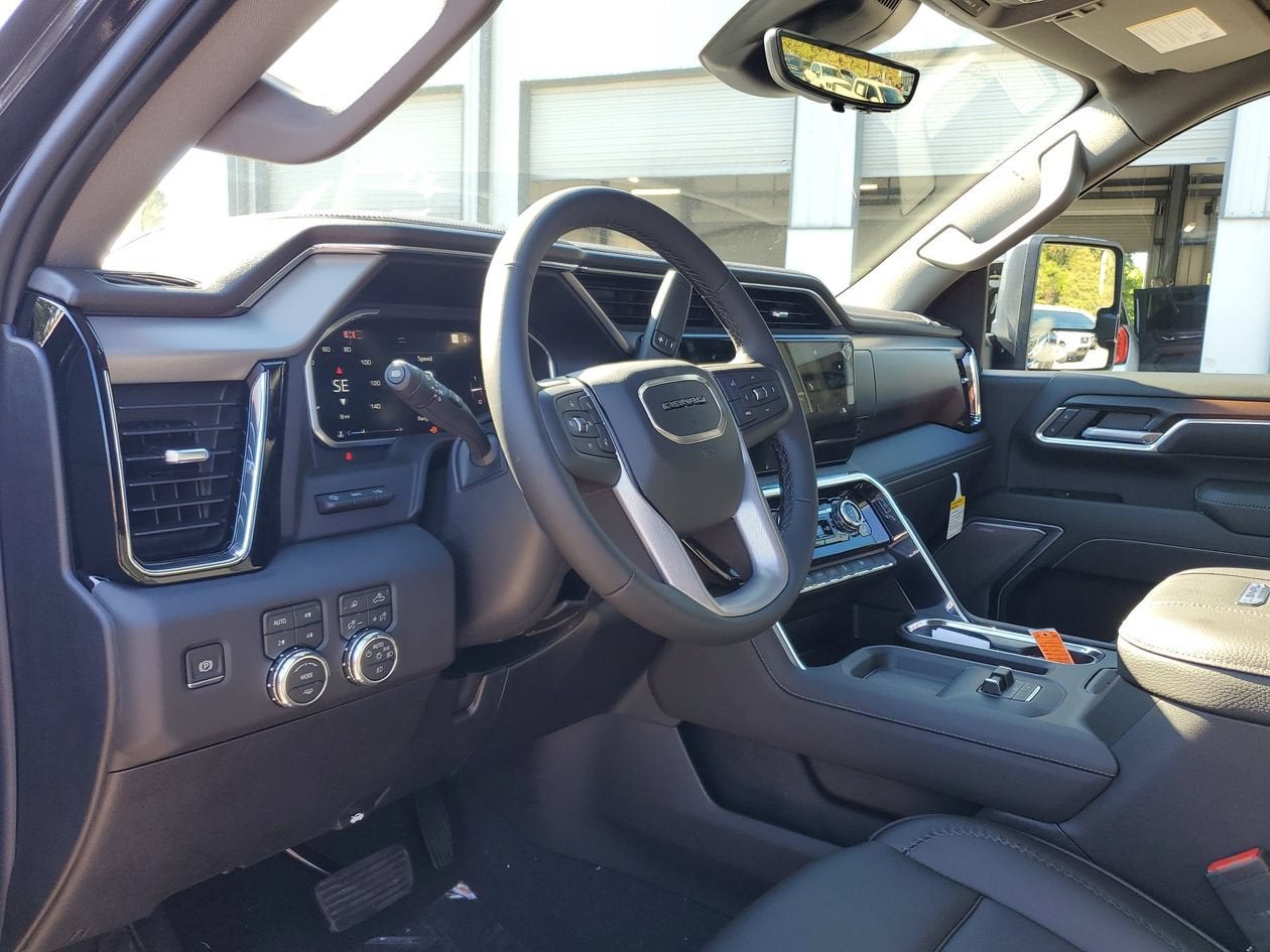 2026 GMC Sierra 3500 HD Denali DRW