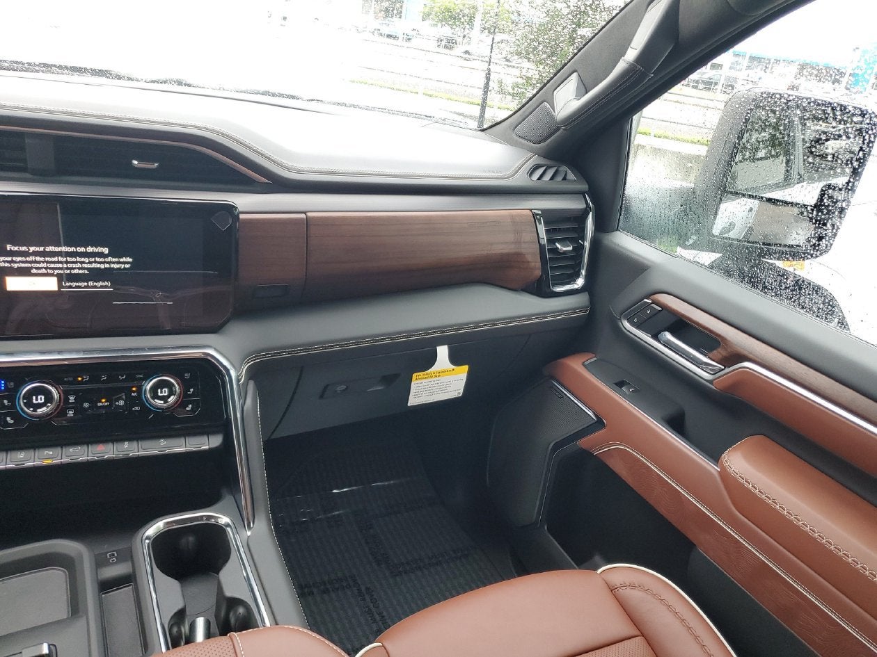 2026 GMC Sierra 2500HD Denali Ultimate - Photo 15