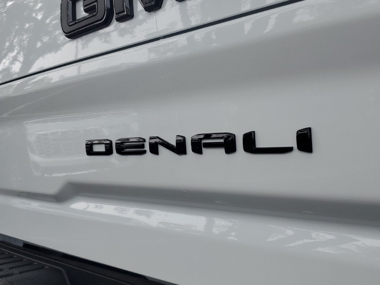 2026 GMC Sierra 2500HD Denali Ultimate - Photo 8