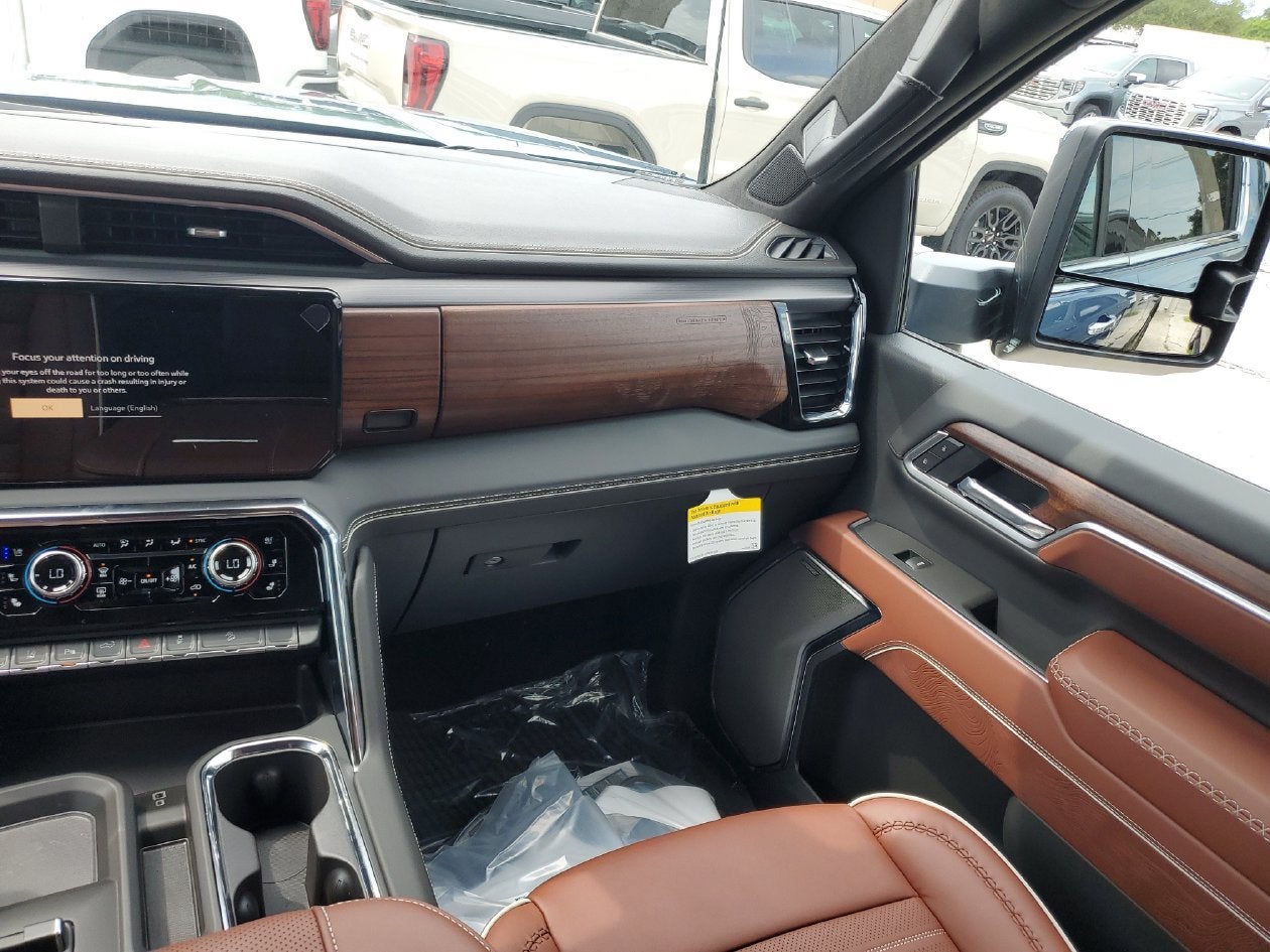 2026 GMC Sierra 2500 HD Denali Ultimate