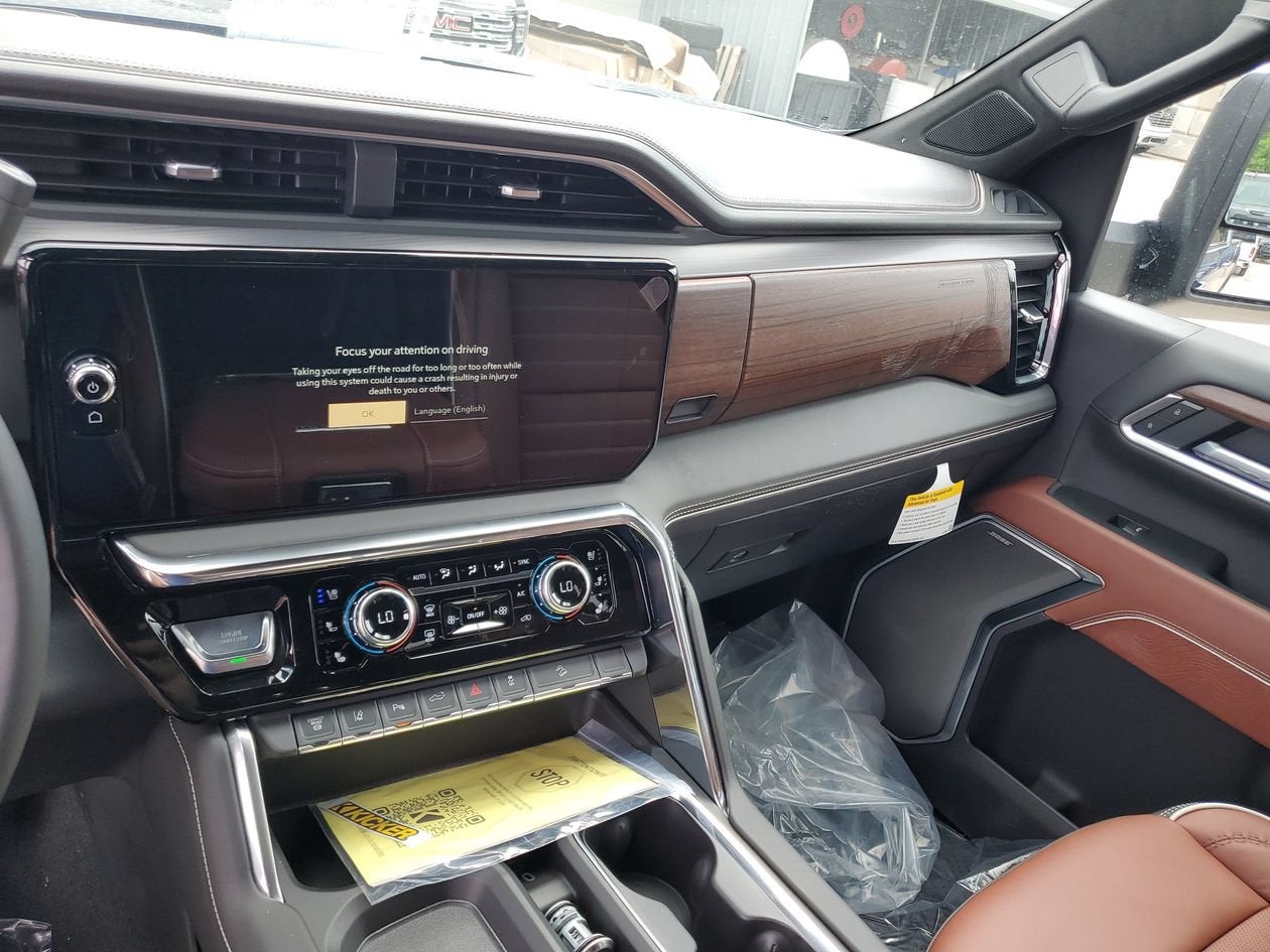 2026 GMC Sierra 2500HD Denali Ultimate - Photo 28