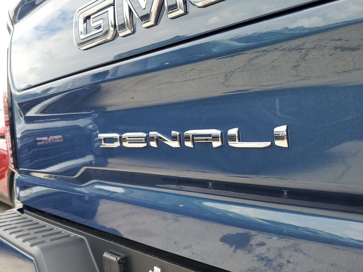 2026 GMC Sierra 2500HD Denali Ultimate - Photo 9