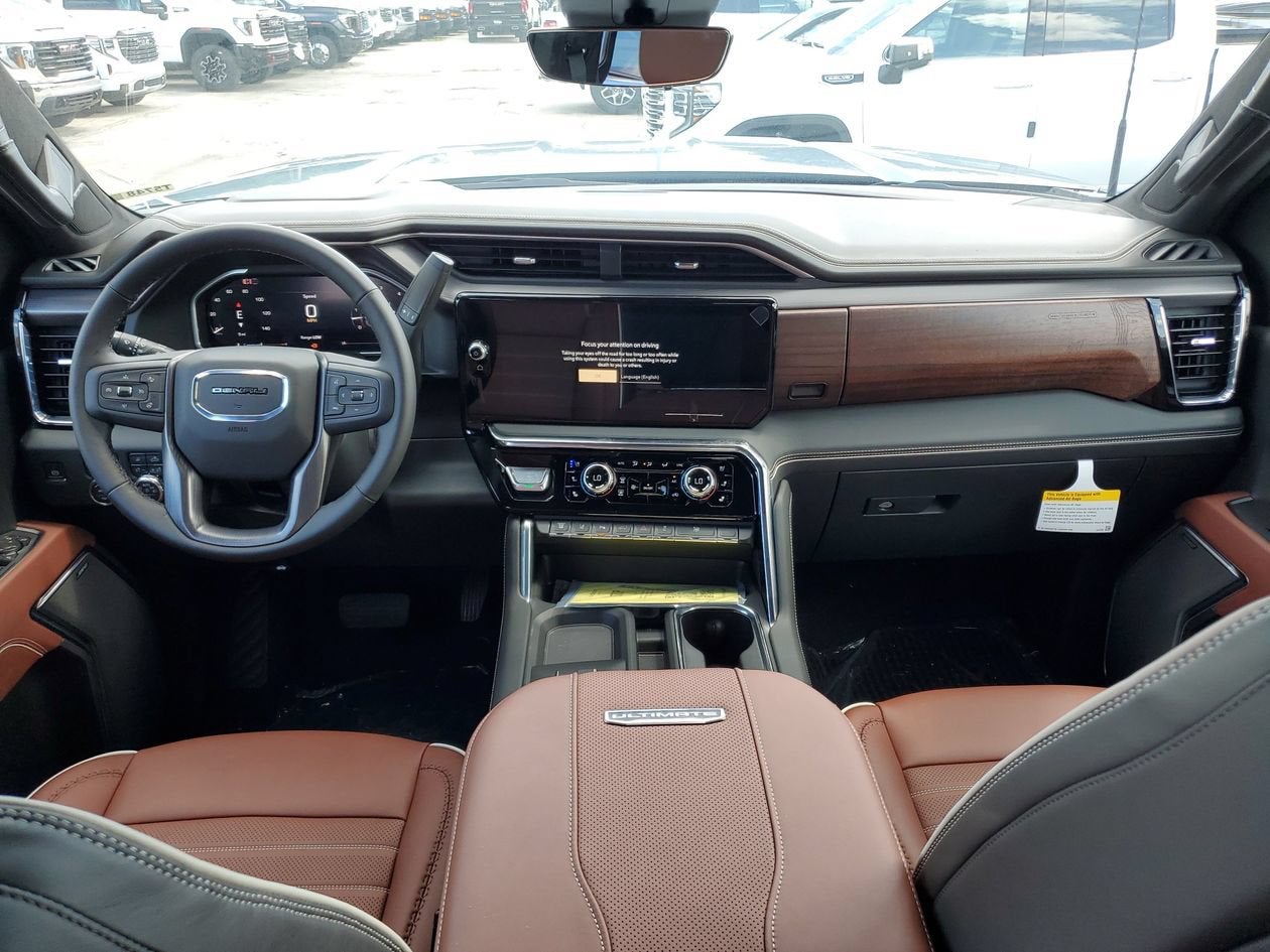 2026 GMC Sierra 3500 HD Denali Ultimate DRW