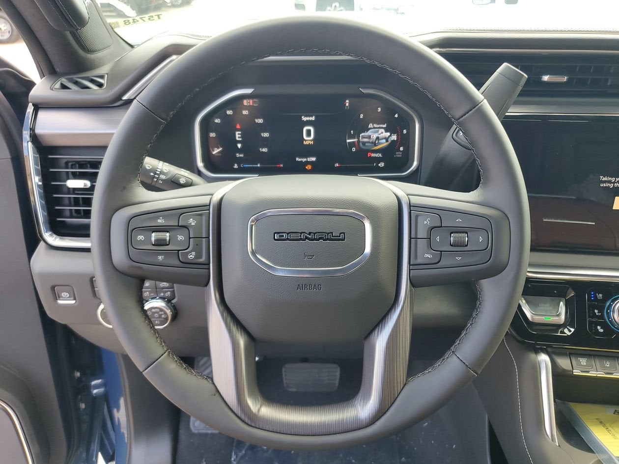 2026 GMC Sierra 3500 HD Denali Ultimate DRW