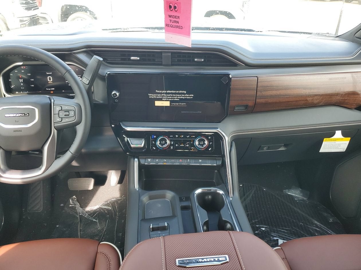2026 GMC Sierra 3500 HD Denali Ultimate DRW