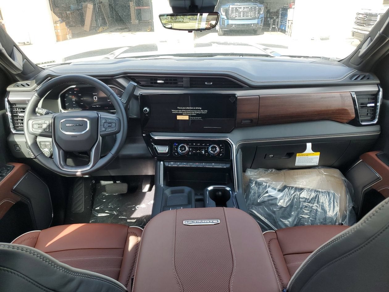 2026 GMC Sierra 3500 HD Denali Ultimate DRW