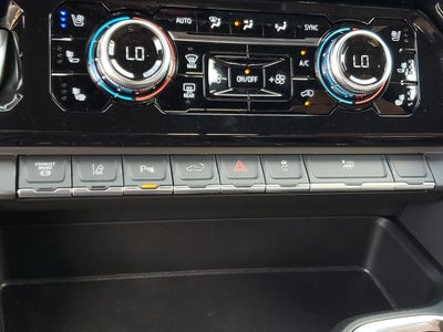 2026 GMC Sierra 3500 HD Denali Ultimate DRW