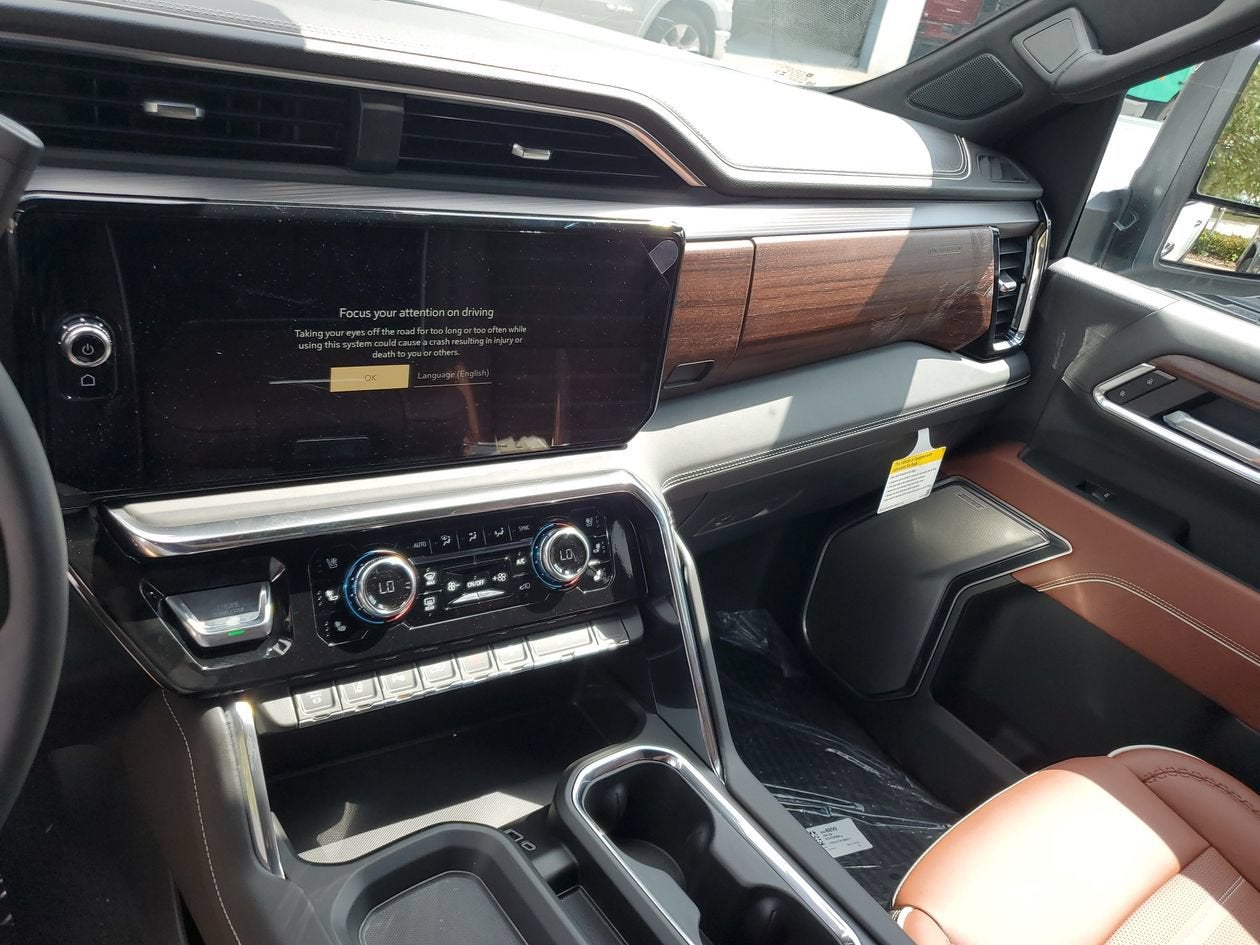 2026 GMC Sierra 3500 HD Denali Ultimate