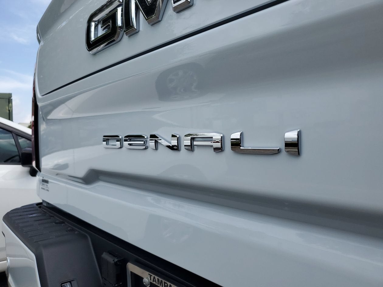 2026 GMC Sierra 3500 HD Denali Ultimate
